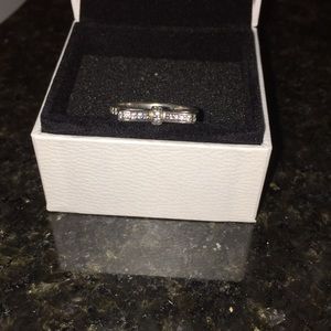 Pandora Bow Ring